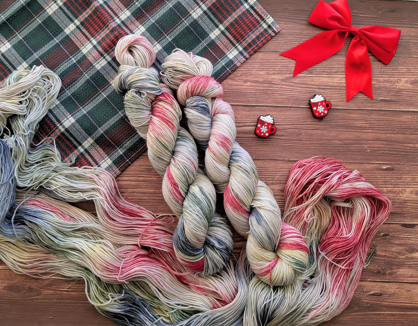 Echeveaux Lylysurunfil - Lyl Sock - Merinos nylon - Le train de Noël