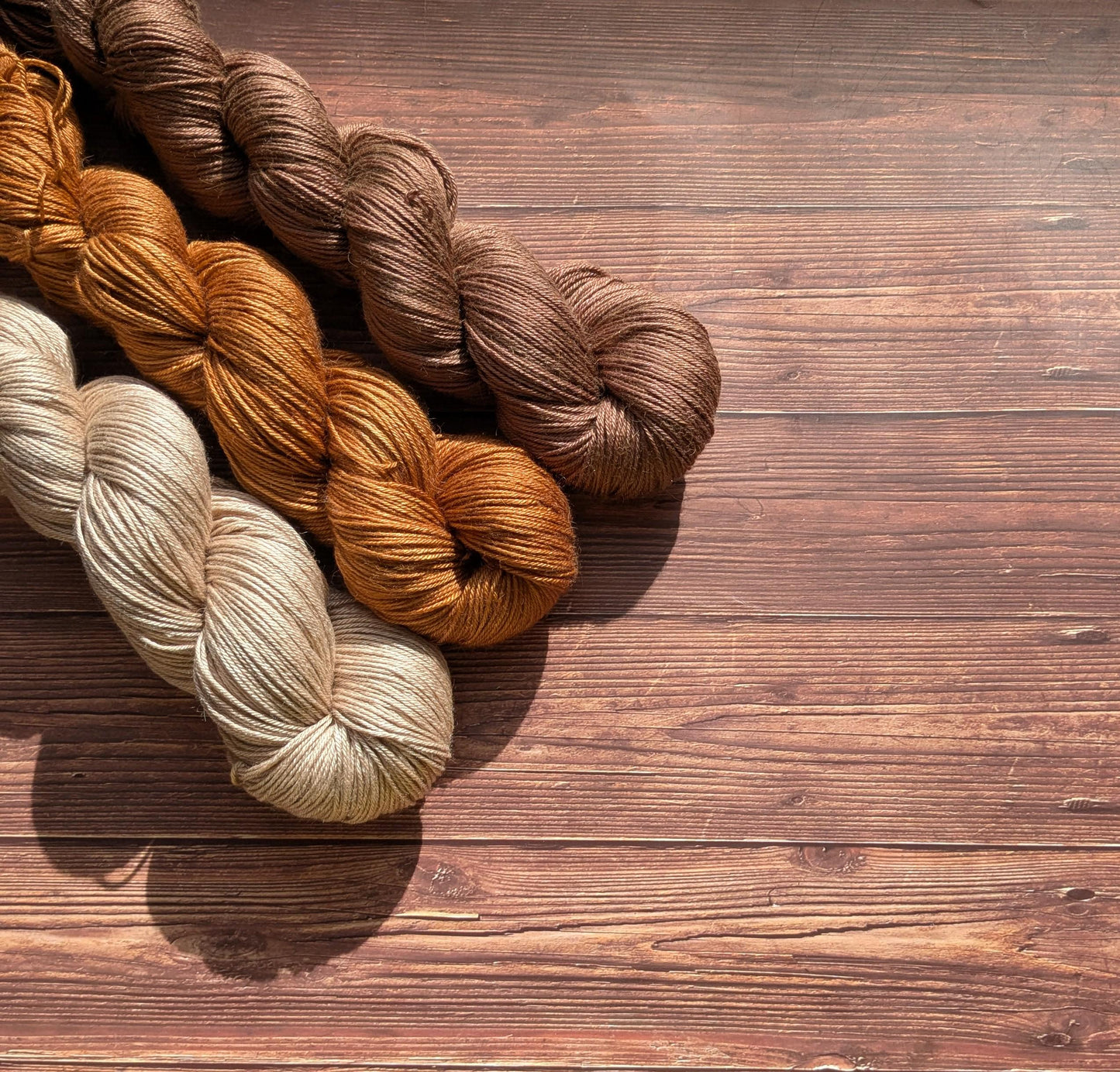 Echeveaux Lyl Camel Silk - Soie Bébé Chameau - Fingering - Chai