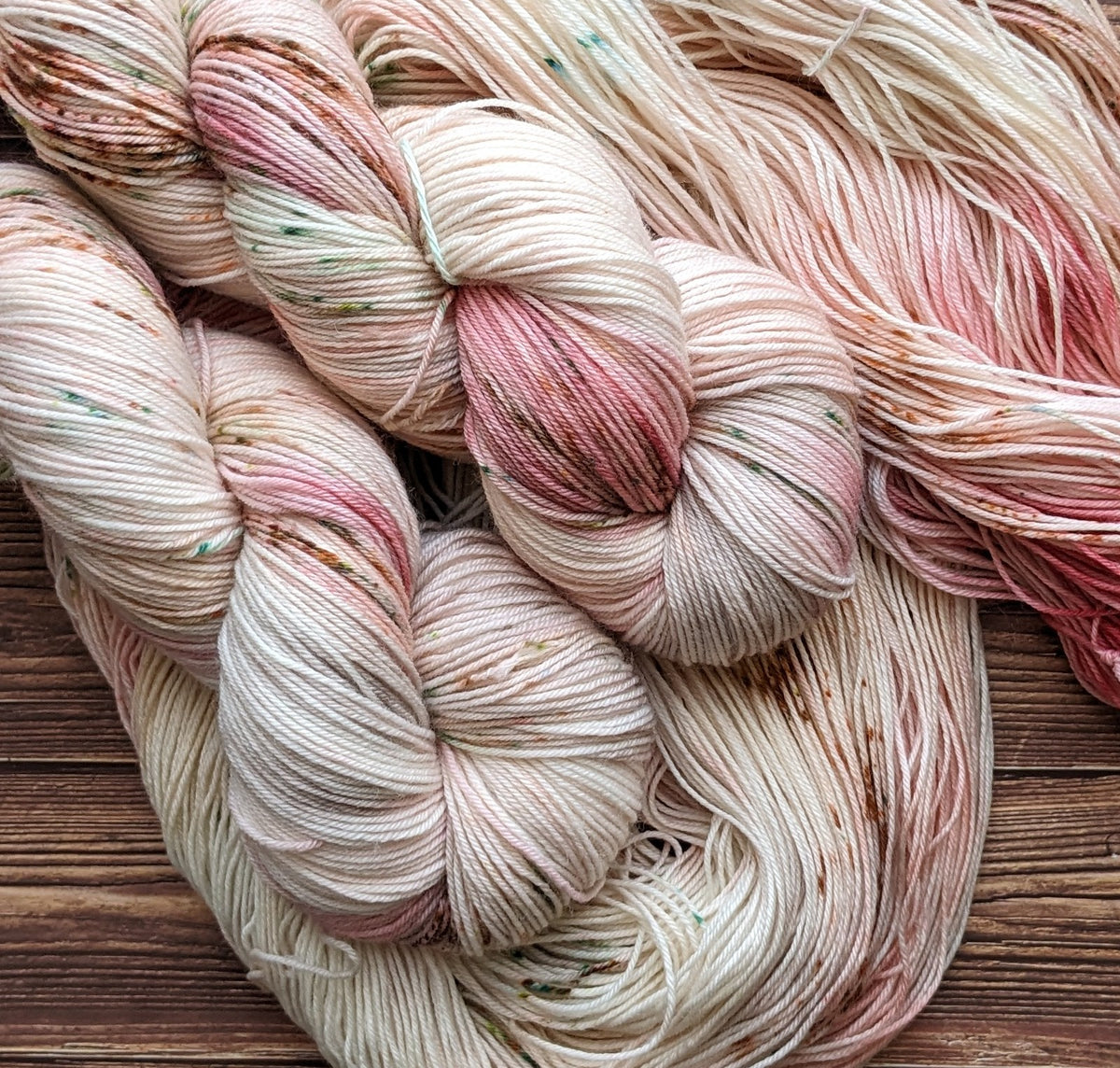 Précommande Lylysurunfil - Septembre - Les Roses - Coloris Variés