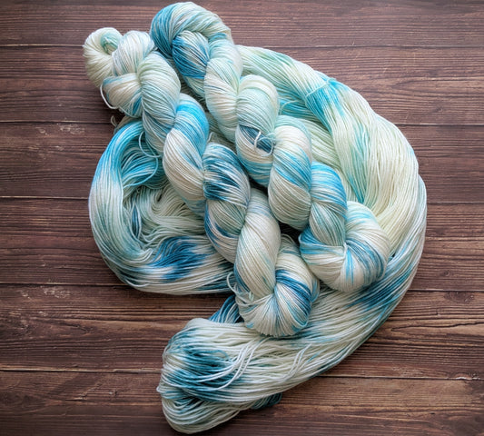 Précommande Coloris du mois de Juin - Milos - Lyl Sock - Bourette de soie