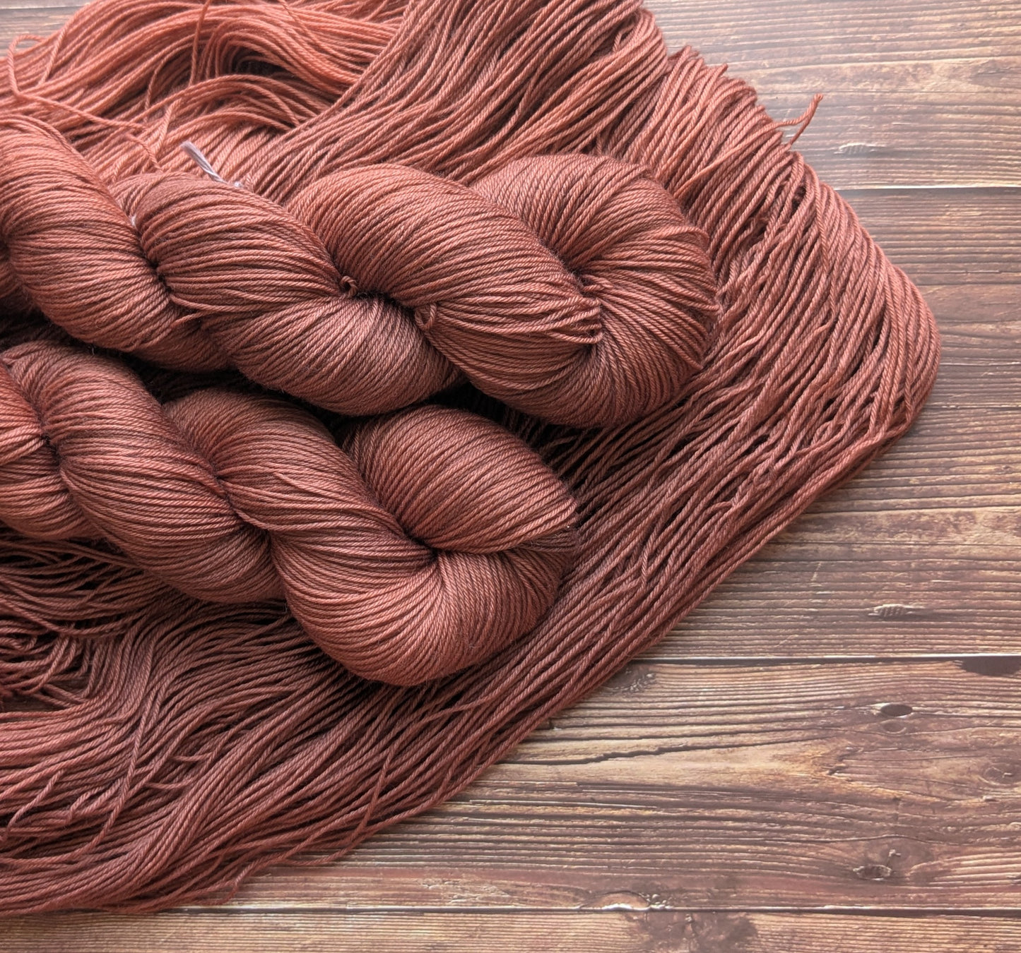 Lyl sock Merinos/nylon - fingering - Coloris Orangerie/ Oxyde de fer