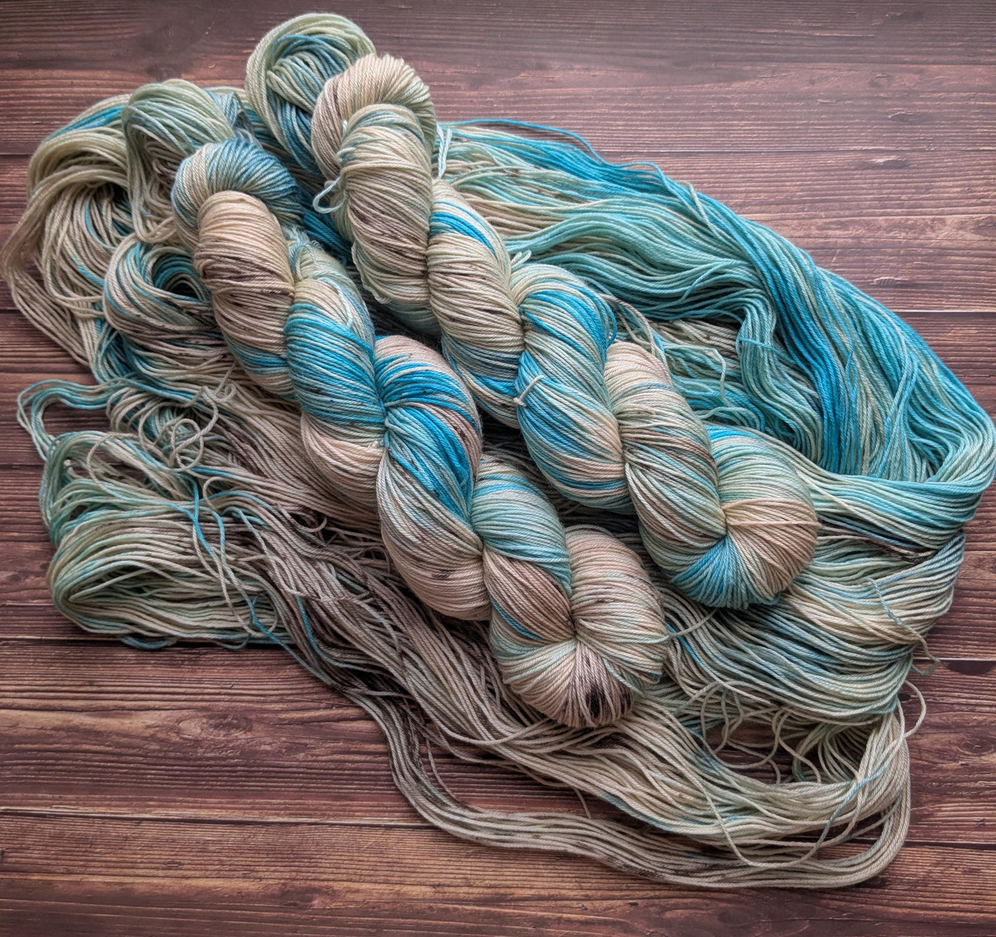 Echeveau Lyl Sock mérinos superwash nylon – Fingering – Coloris Les pieds dans le sable