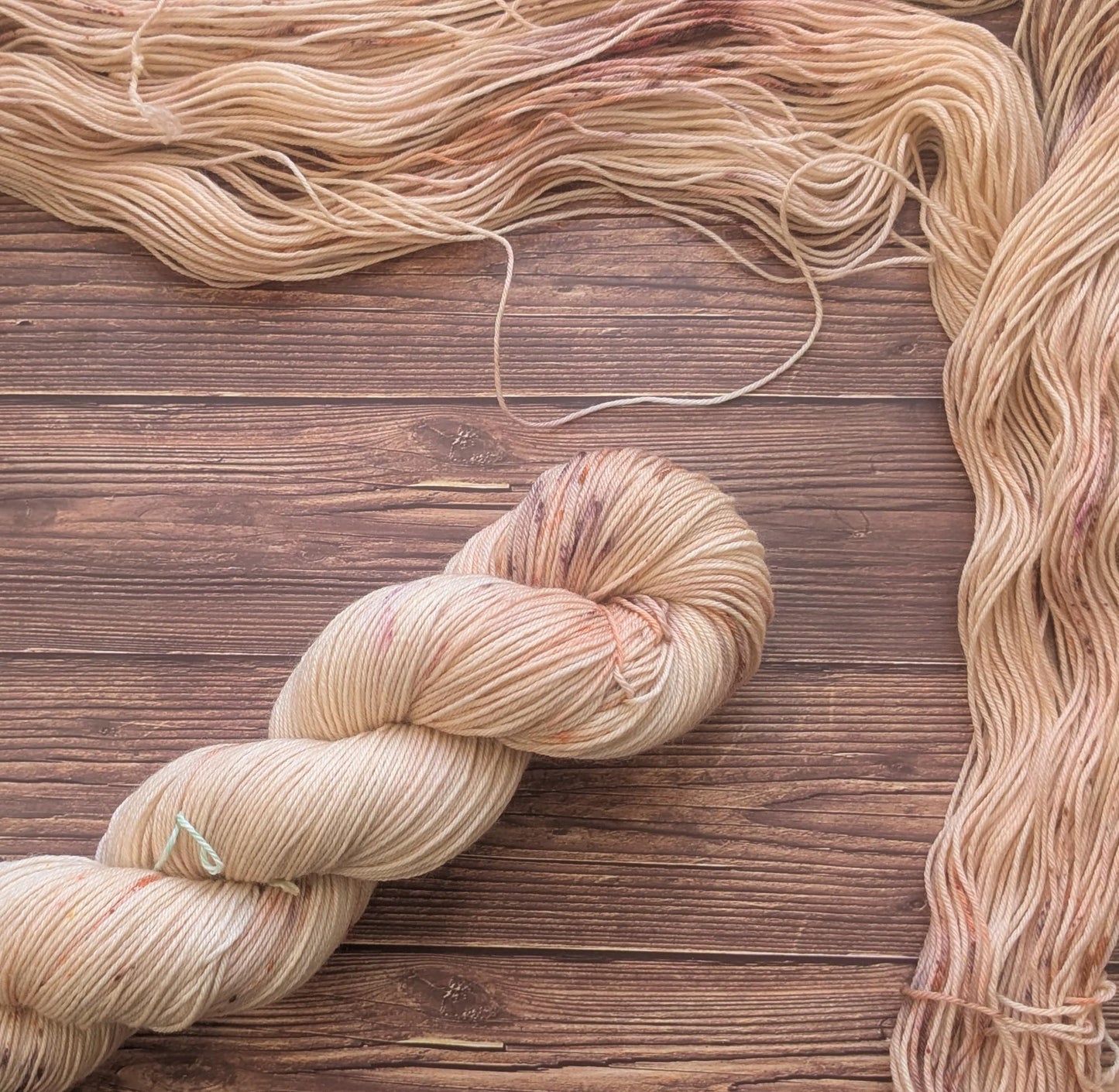 Echeveau Lyl Sock merinos superwash nylon – Fingering Sock - Coloris Colisée