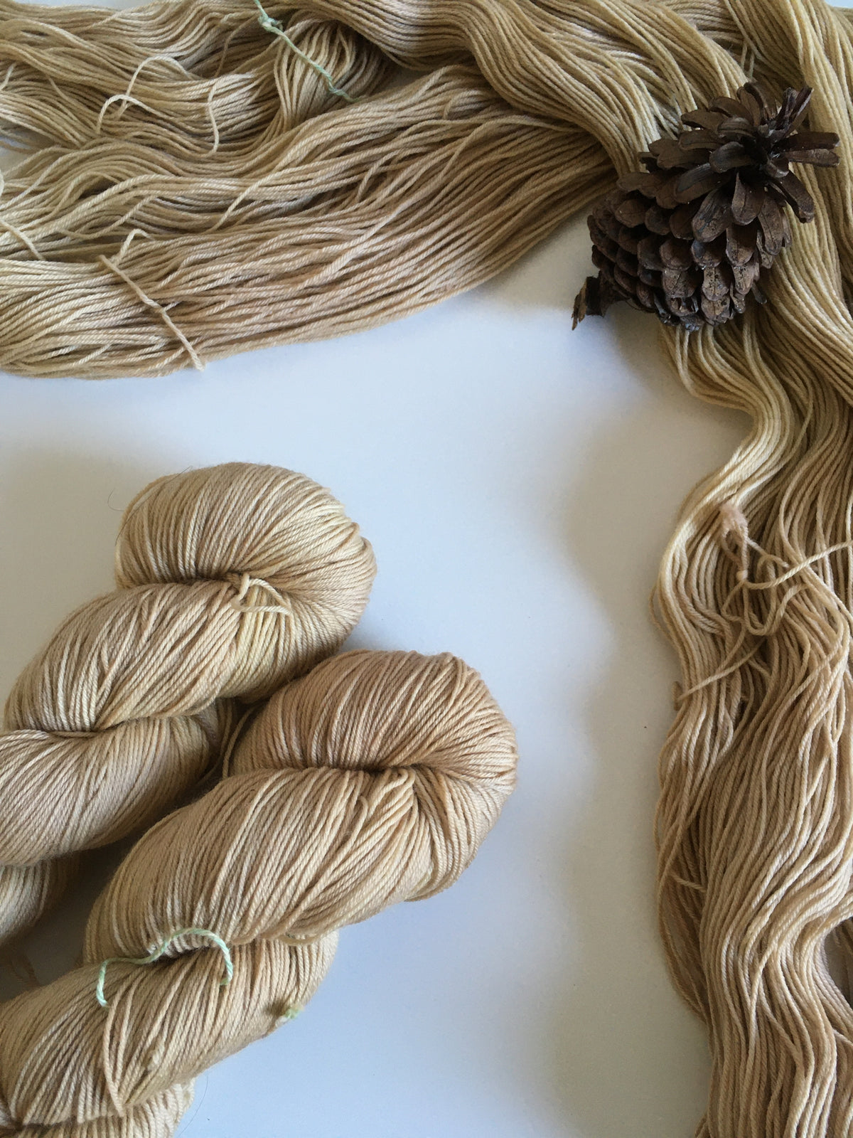 Précommande Lylysurunfil - Octobre - Les Beiges et marrons - Coloris Unis