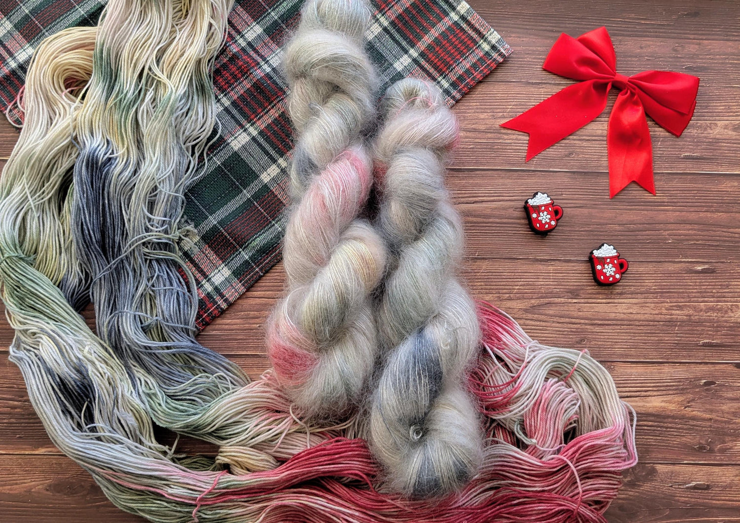 Echeveaux Lylysurunfil - Lyl Moher Mohair et soie Lace - Le train de Noël