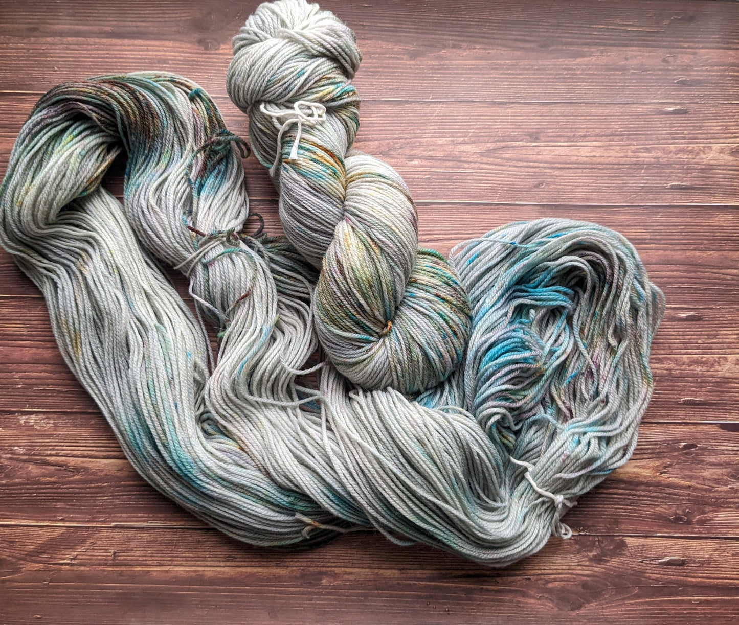 Echeveau Lyl Frenchy mérinos d'arles NSW – Fingering – Coloris Une Journée à Rambouillet