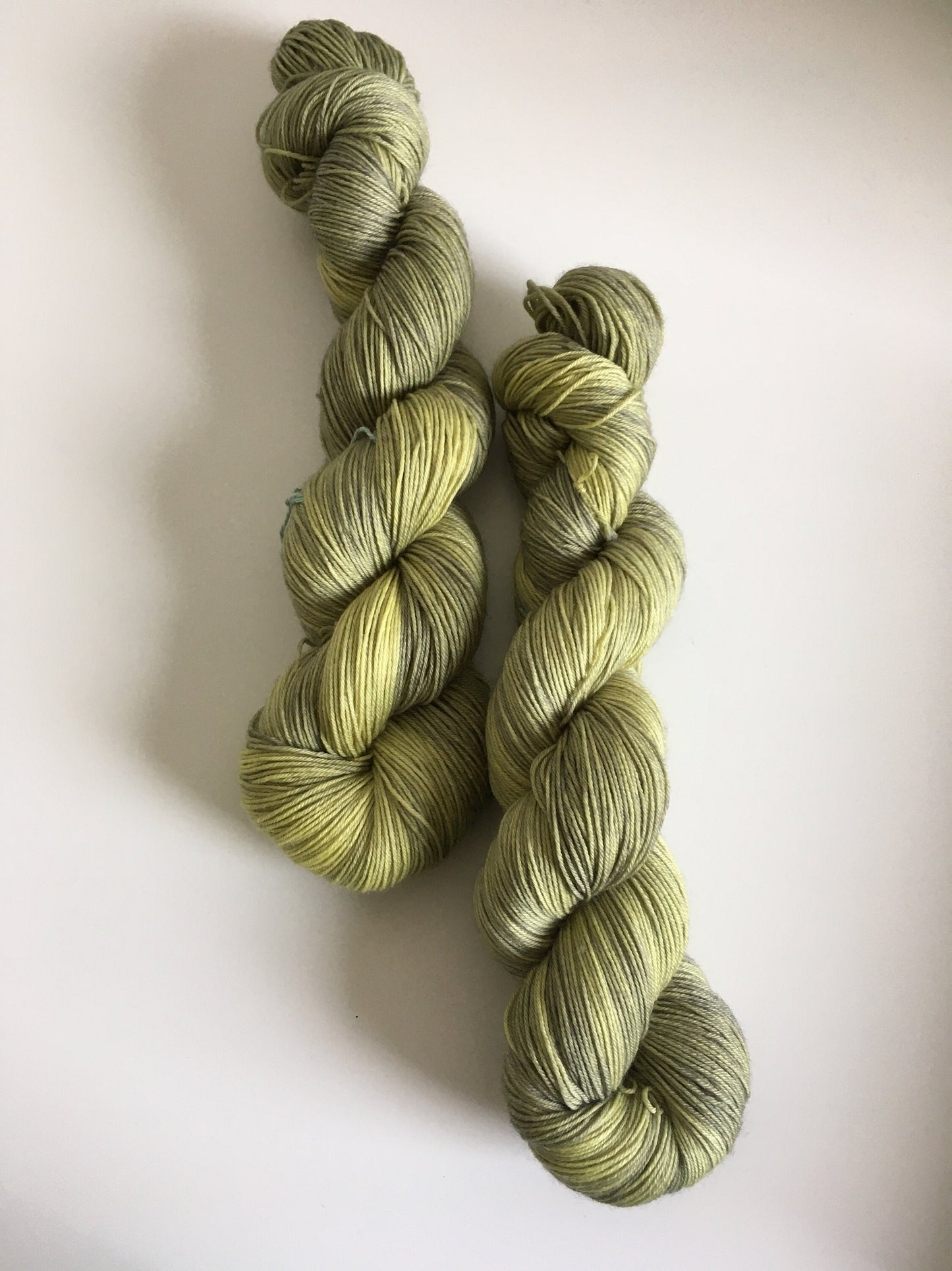 Echeveau Lyl Sock mérinos superwash nylon – Fingering – Coloris Military