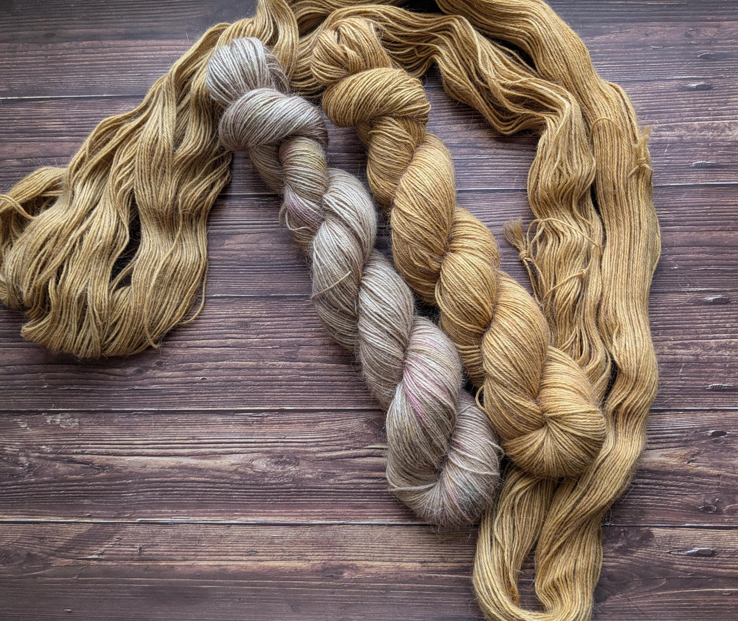 Echeveau Lyl Lama bébé lama non sw – Fingering – Coloris Golden Hour