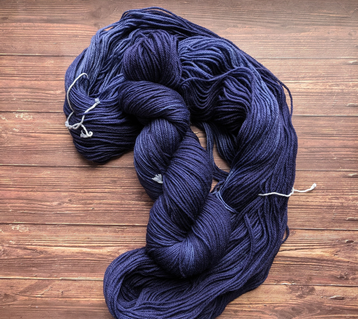 Echeveau Lyl Frenchy mérinos d'arles NSW – Fingering – Coloris Hisseo Matelot