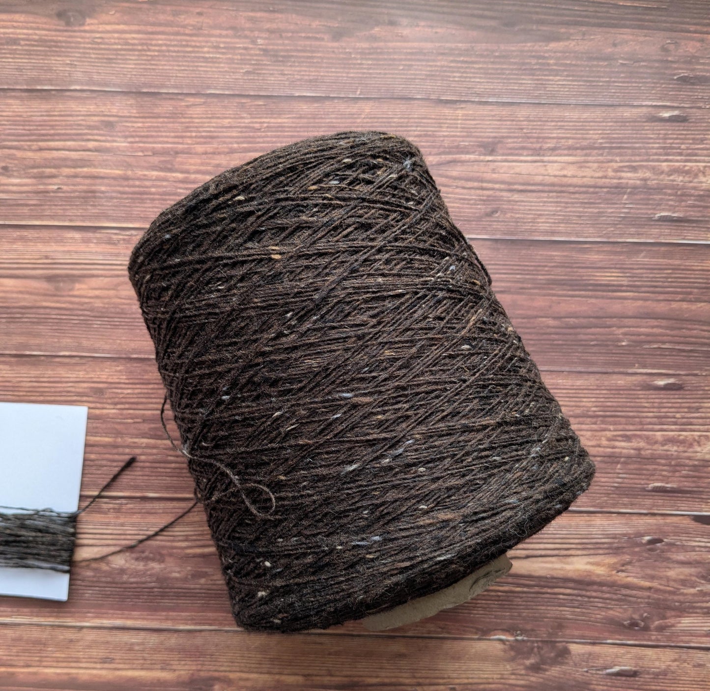 Donegal Tweed - Soft Donegal - Fingering - 5513 Caragh