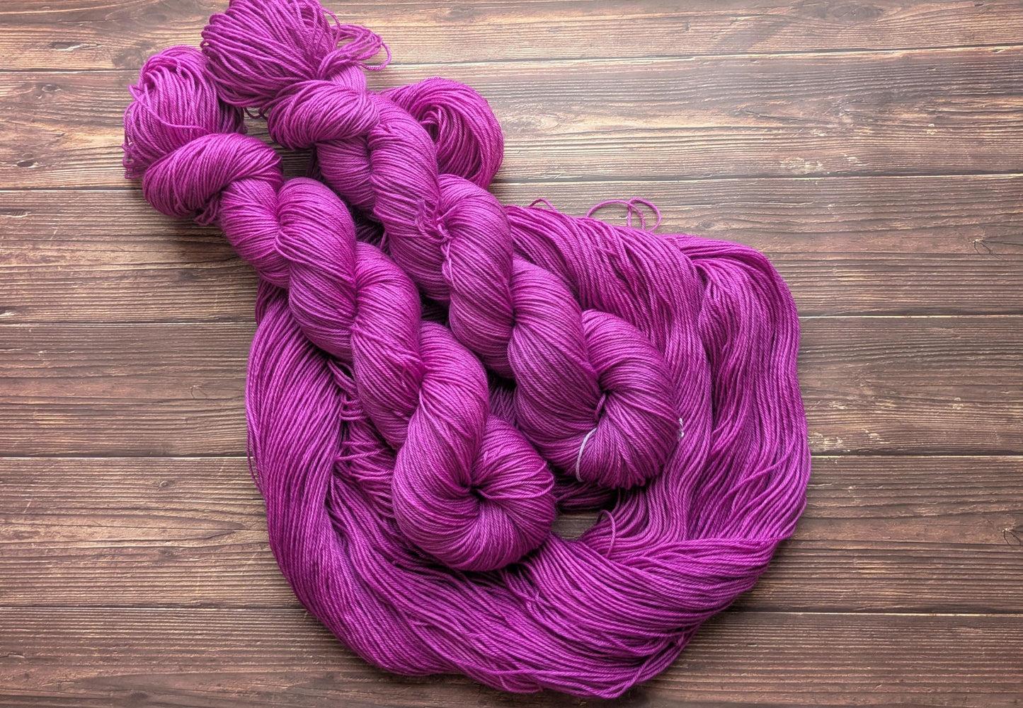 Echeveau Lyl Sock mérinos superwash nylon – Fingering – Coloris Cyclamen