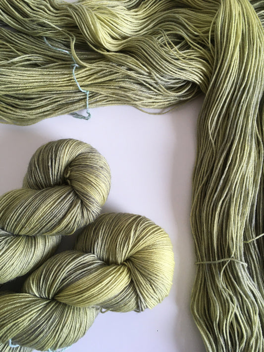 Echeveau Lyl Sock mérinos superwash nylon – Fingering – Coloris Military