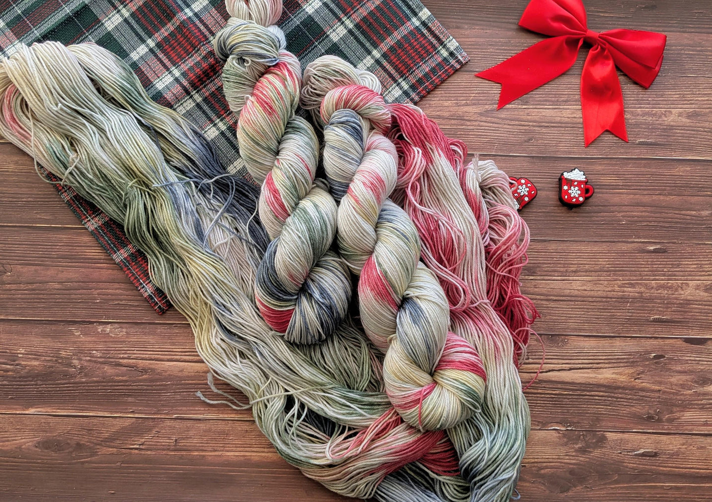 Echeveaux Lylysurunfil - Lyl Sock - Merinos nylon - Le train de Noël