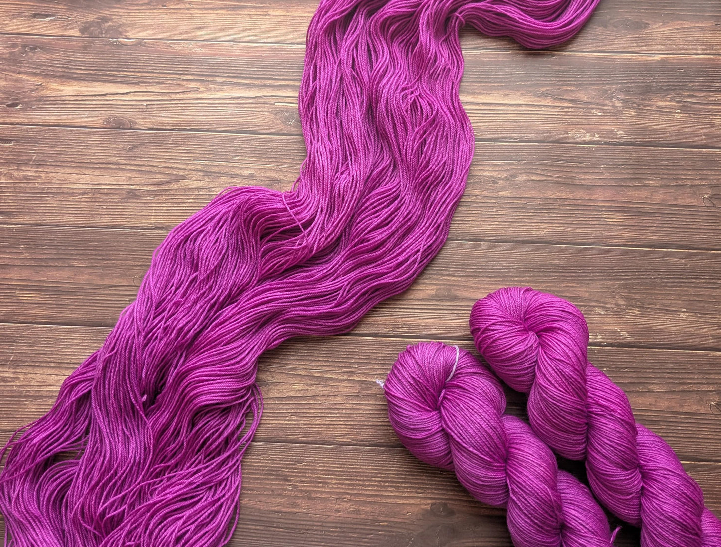 Echeveau Lyl Sock mérinos superwash nylon – Fingering – Coloris Cyclamen