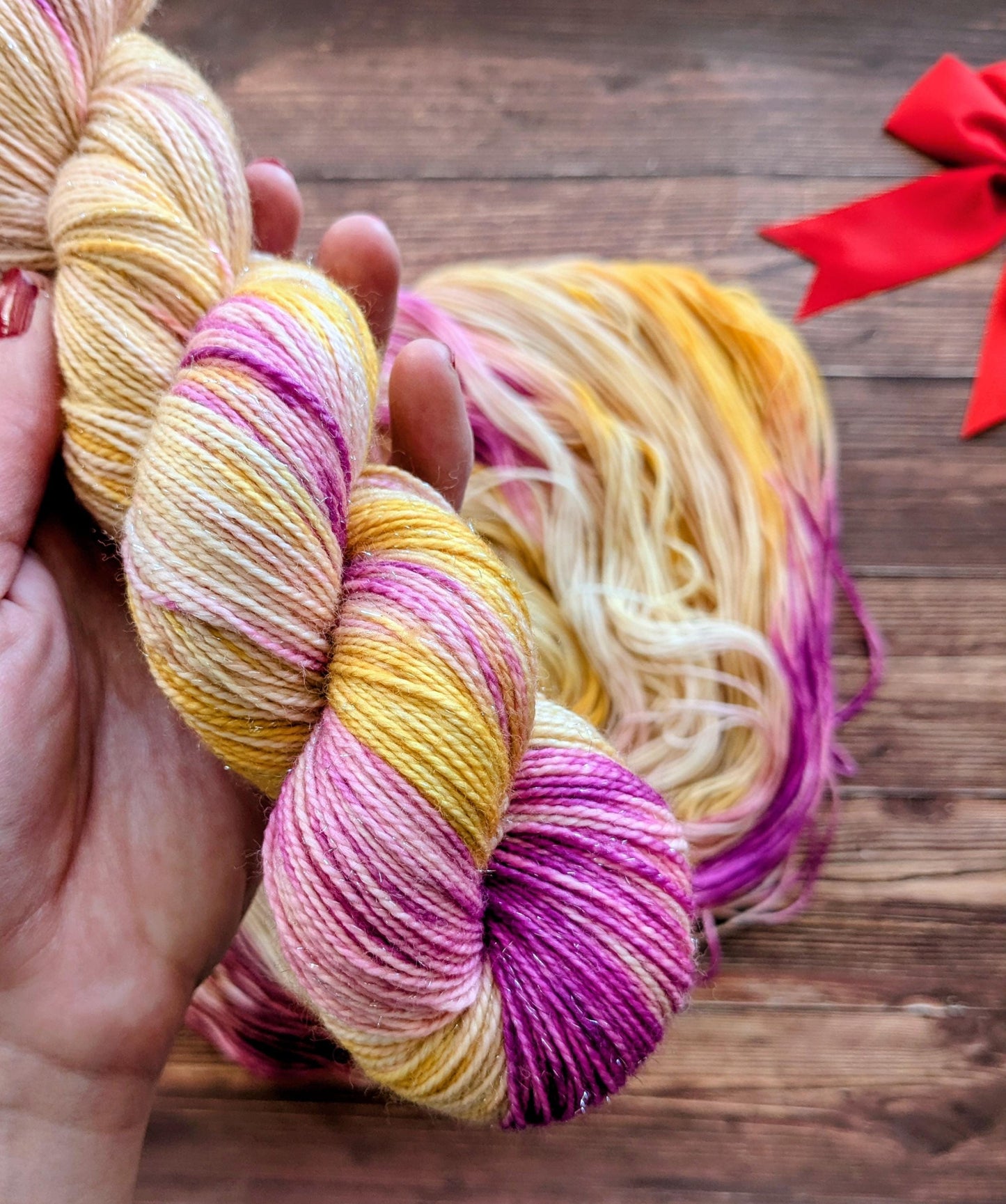 Echeveau Lyl Bling merinos superwash nylon stellina – Fingering – Coloris Décembre - Bûche de Noël