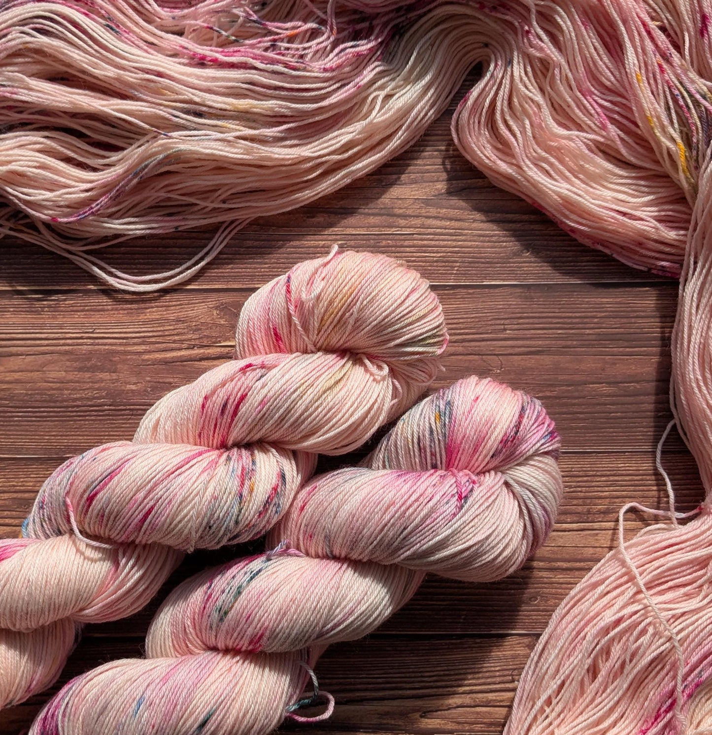 Lyl Sock - merinos nylon - Fingering- Le tour du monde Lylysurunfil - Avril - Floraison