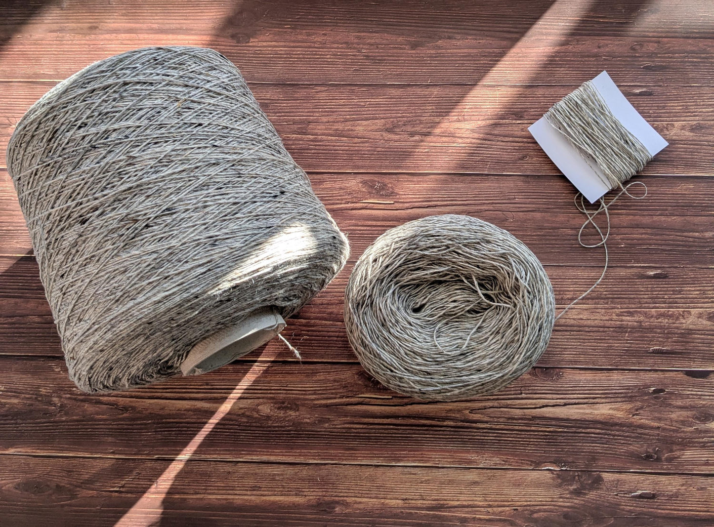 Donegal Tweed - Soft Donegal - Fingering - 5529 Eske