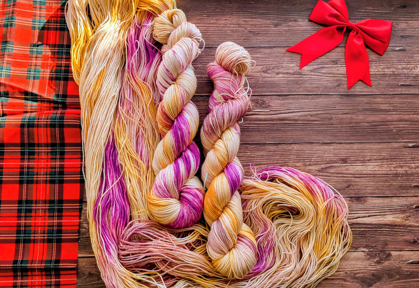 Echeveaux Le tour du monde Lylysurunfil - Lyl Sock - Noël - Bûche de Noël