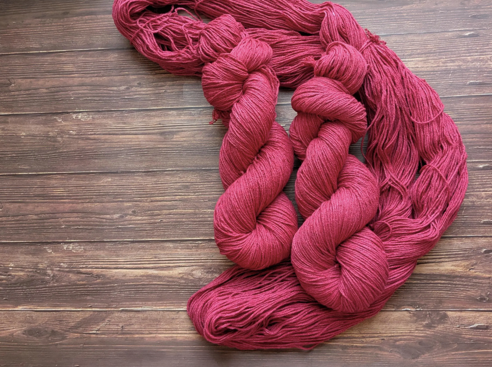 Echeveau Lyl Natural Silk bourette de soie - Fingering - Coloris Chili