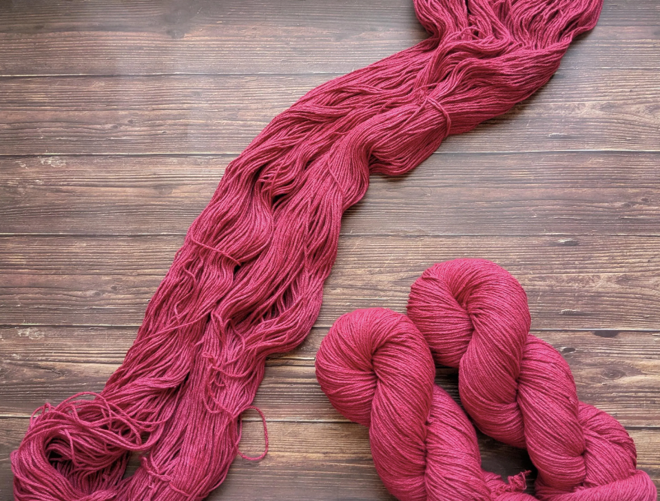 Echeveau Lyl Natural Silk bourette de soie - Fingering - Coloris Chili