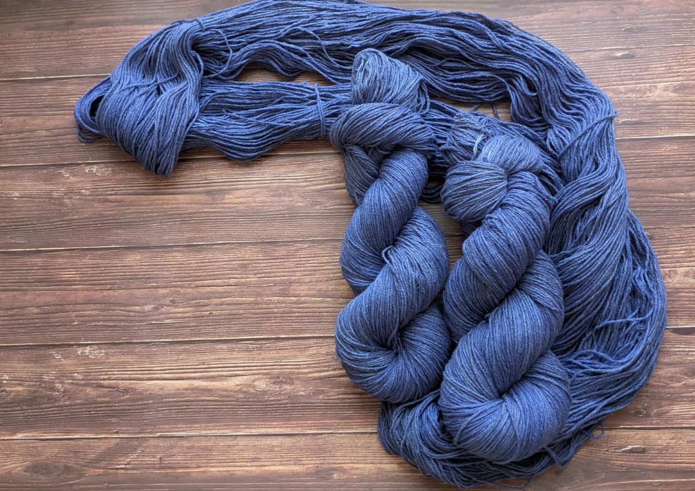 Echeveau Lyl Natural Silk bourette de soie - Fingering - Coloris Hisseo Matelot