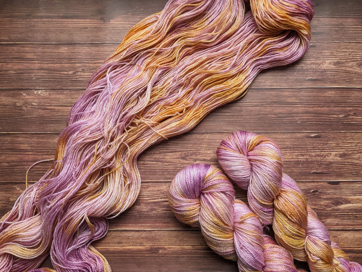 Echeveau Lyl Sunshine mérinos tencel – Fingering – Coloris Julie