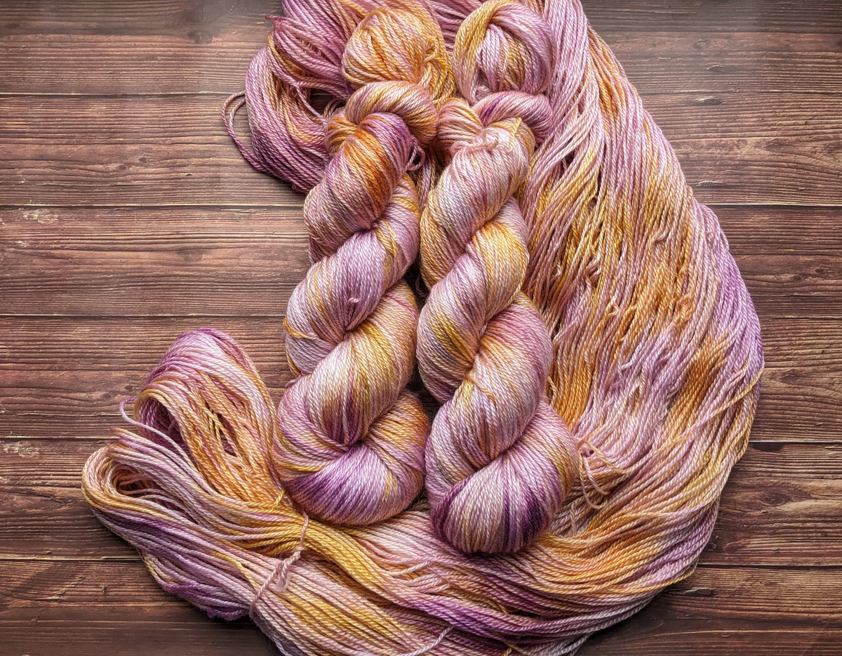 Echeveau Lyl Sunshine mérinos tencel – Fingering – Coloris Julie