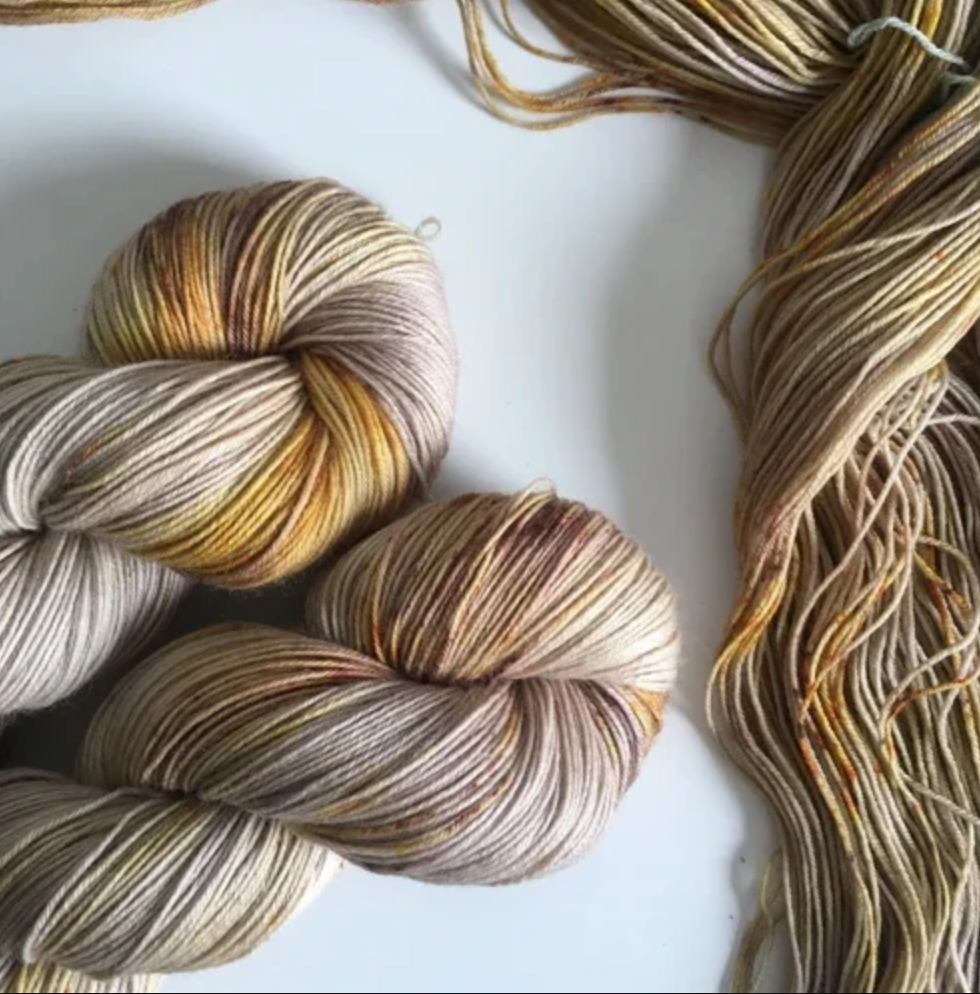 Précommande Lylysurunfil - Octobre - Les beiges et marrons - Coloris Variés