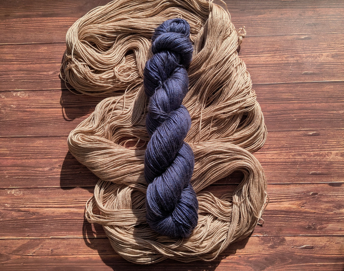 Echeveaux Lyl Camel Silk - Soie Bébé Chameau - Fingering coloris Hisseo Matelot