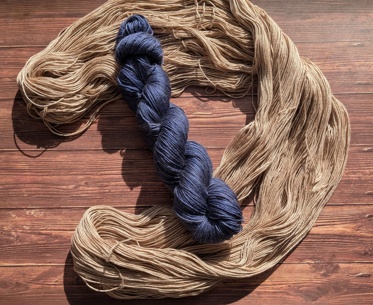 Echeveaux Lyl Camel Silk - Soie Bébé Chameau - Fingering coloris Hisseo Matelot
