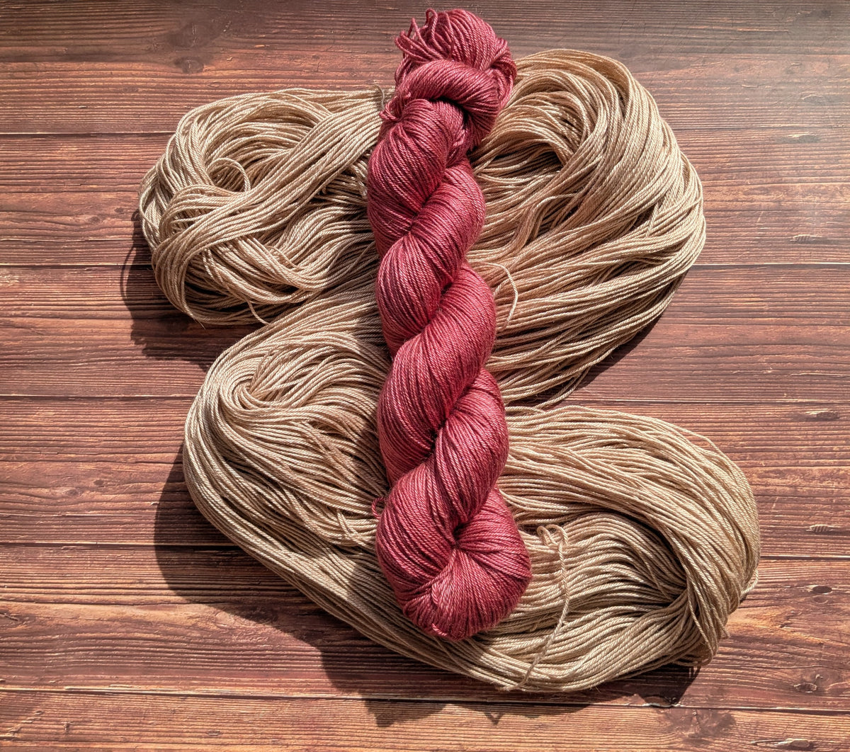 Echeveaux Lyl Camel Silk - Soie Bébé Chameau - Fingering coloris Petal