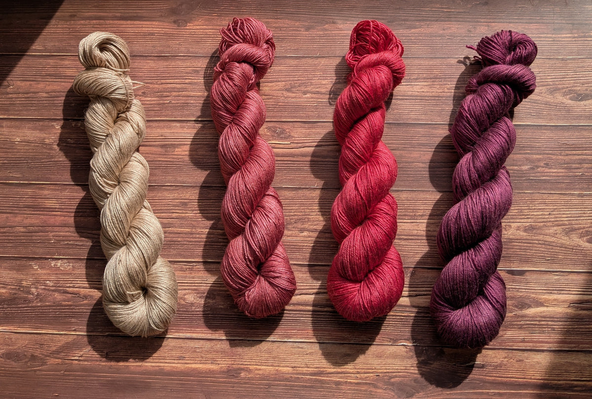 Echeveaux Lyl Camel Silk - Soie Bébé Chameau - Fingering coloris Velours