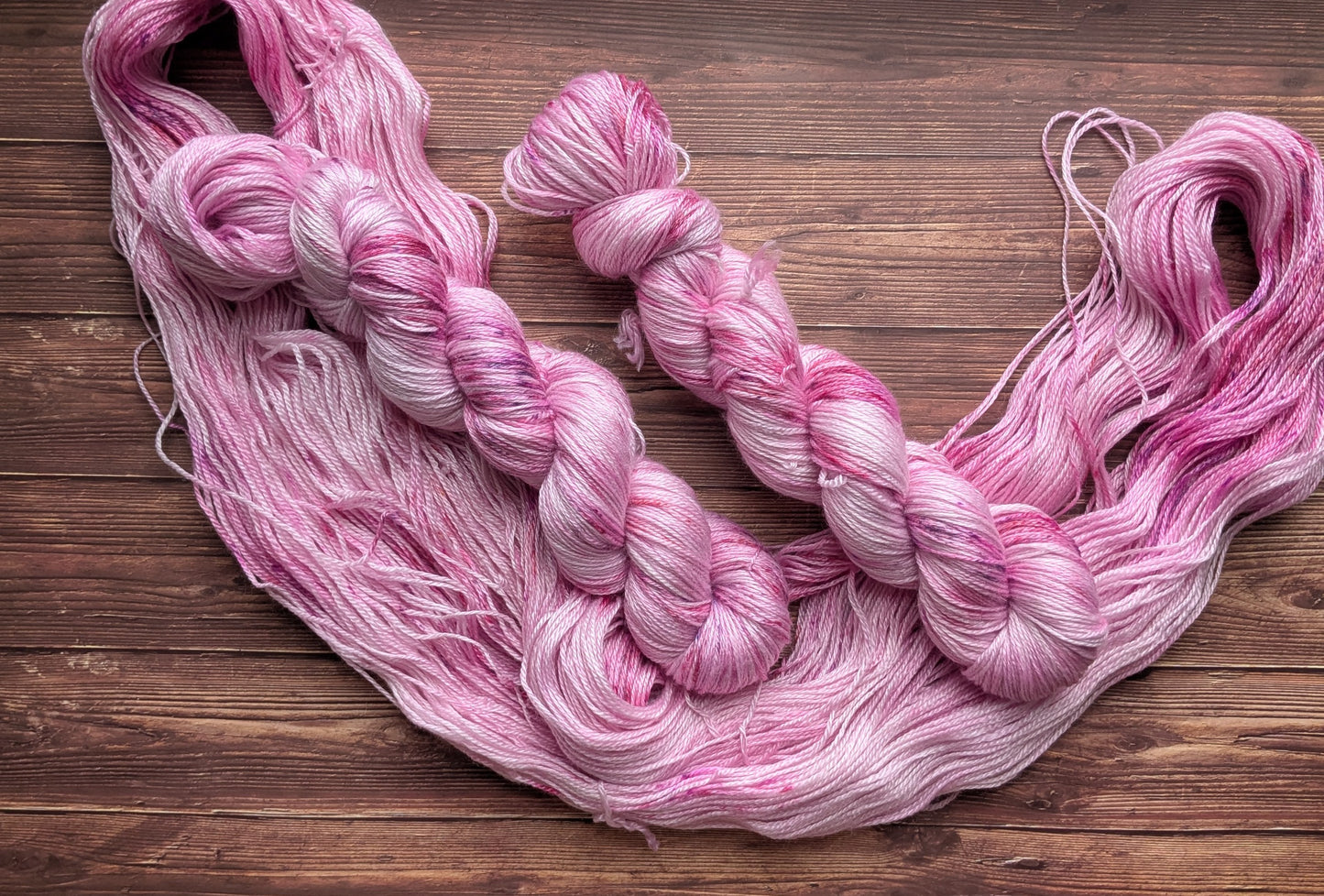 Echeveau Lyl Sunshine Tencel Merino – Fingering – Coloris Pivoine