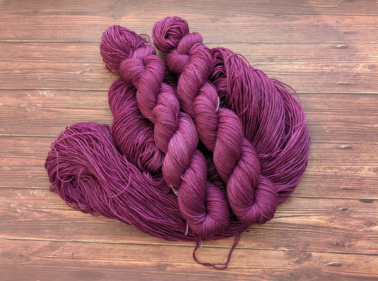 Echeveau Lyl Sock merinos superwash nylon – Fingering Sock – Coloris Cattleya