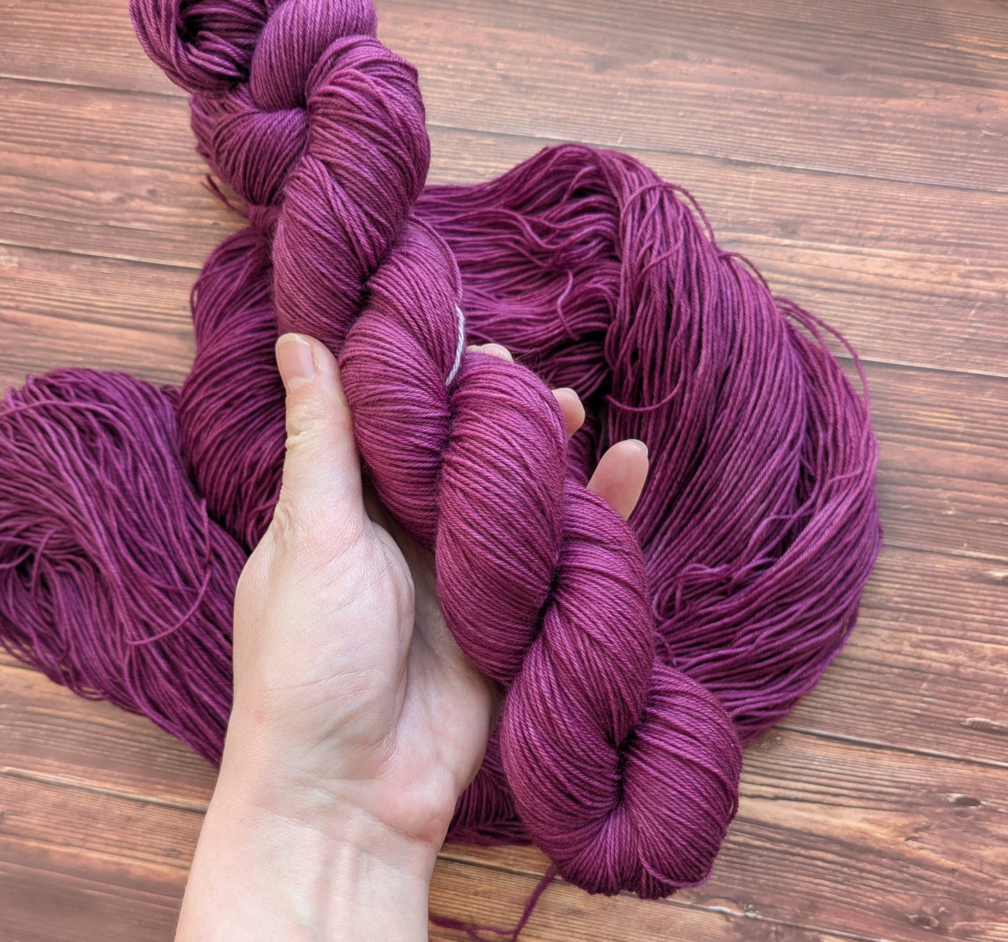 Echeveau Lyl Sock merinos superwash nylon – Fingering Sock – Coloris Cattleya