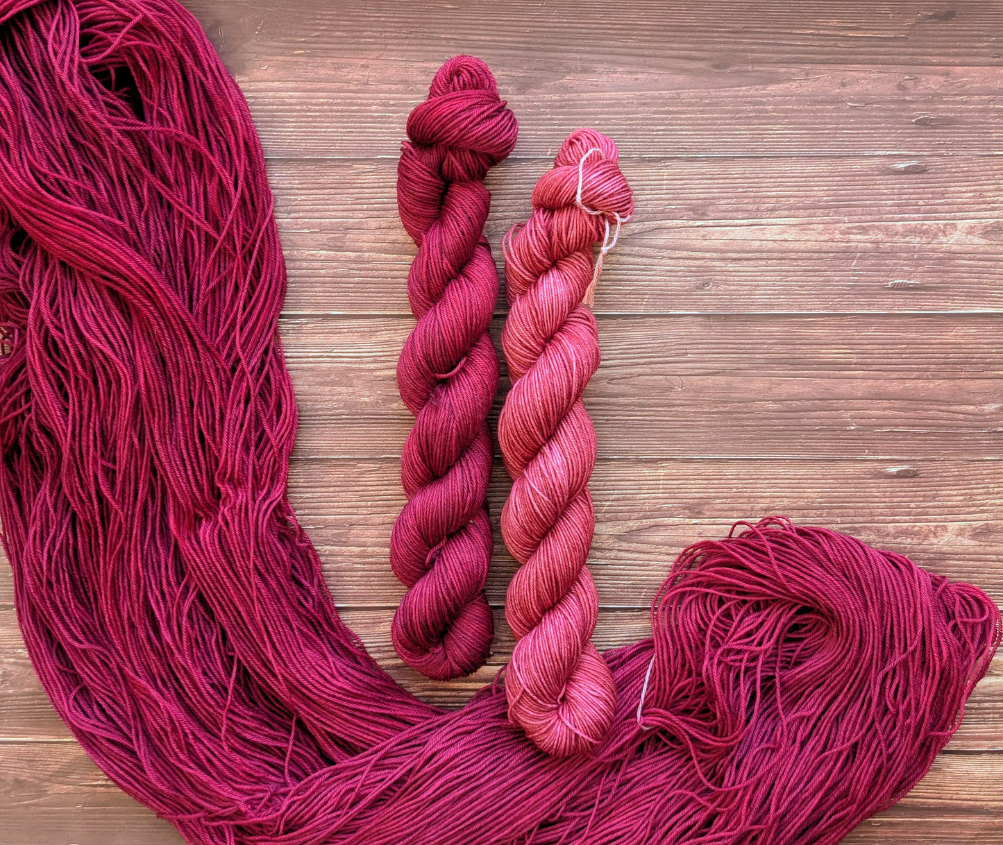 Kit Chaussettes Lyl Sock 50 grs merinos superwash nylon – Fingering Sock – Coloris Flower Power / Bordeaux