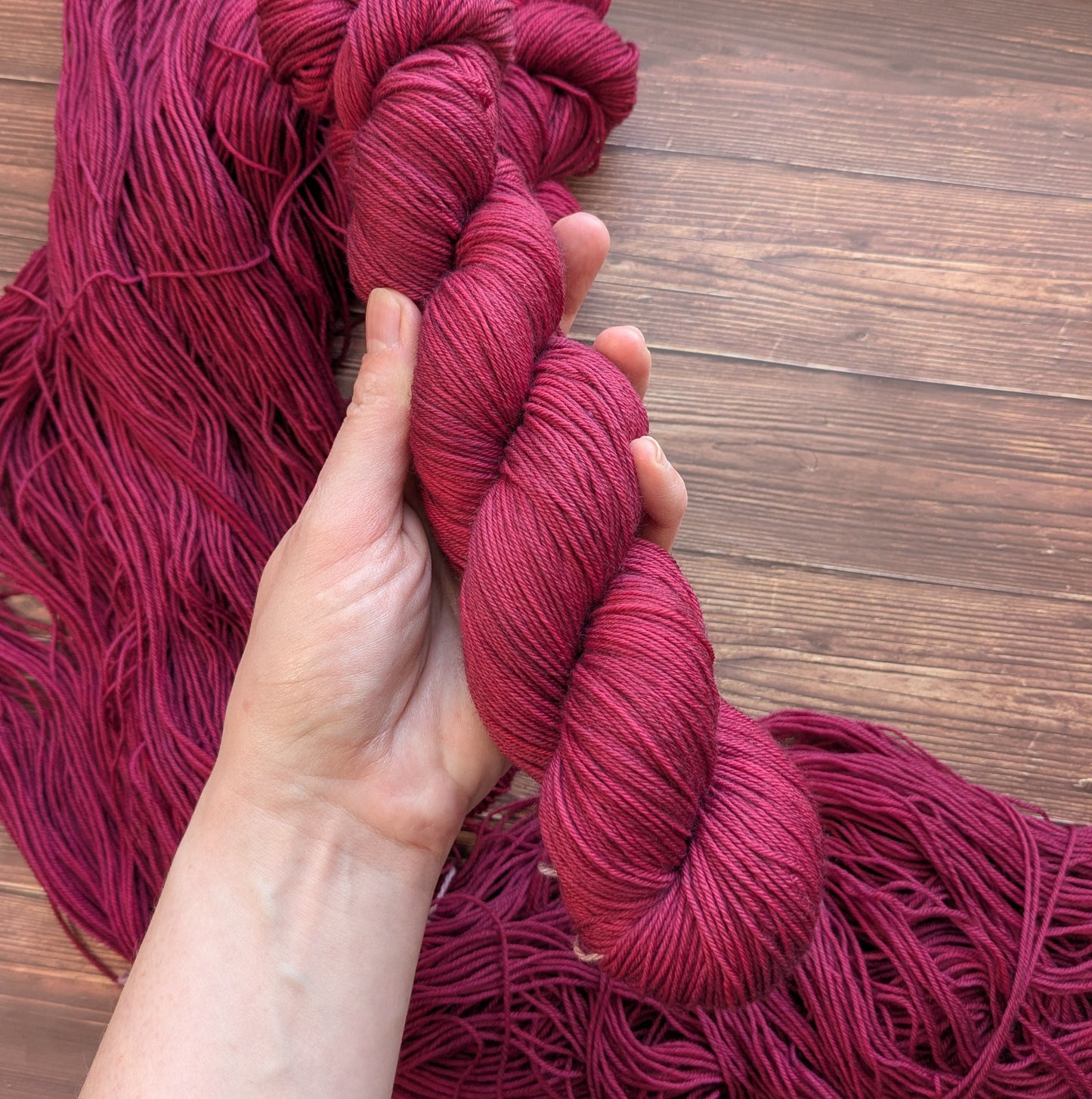 Echeveau Lyl Sock merinos superwash nylon – Fingering Sock – Coloris Bordeaux