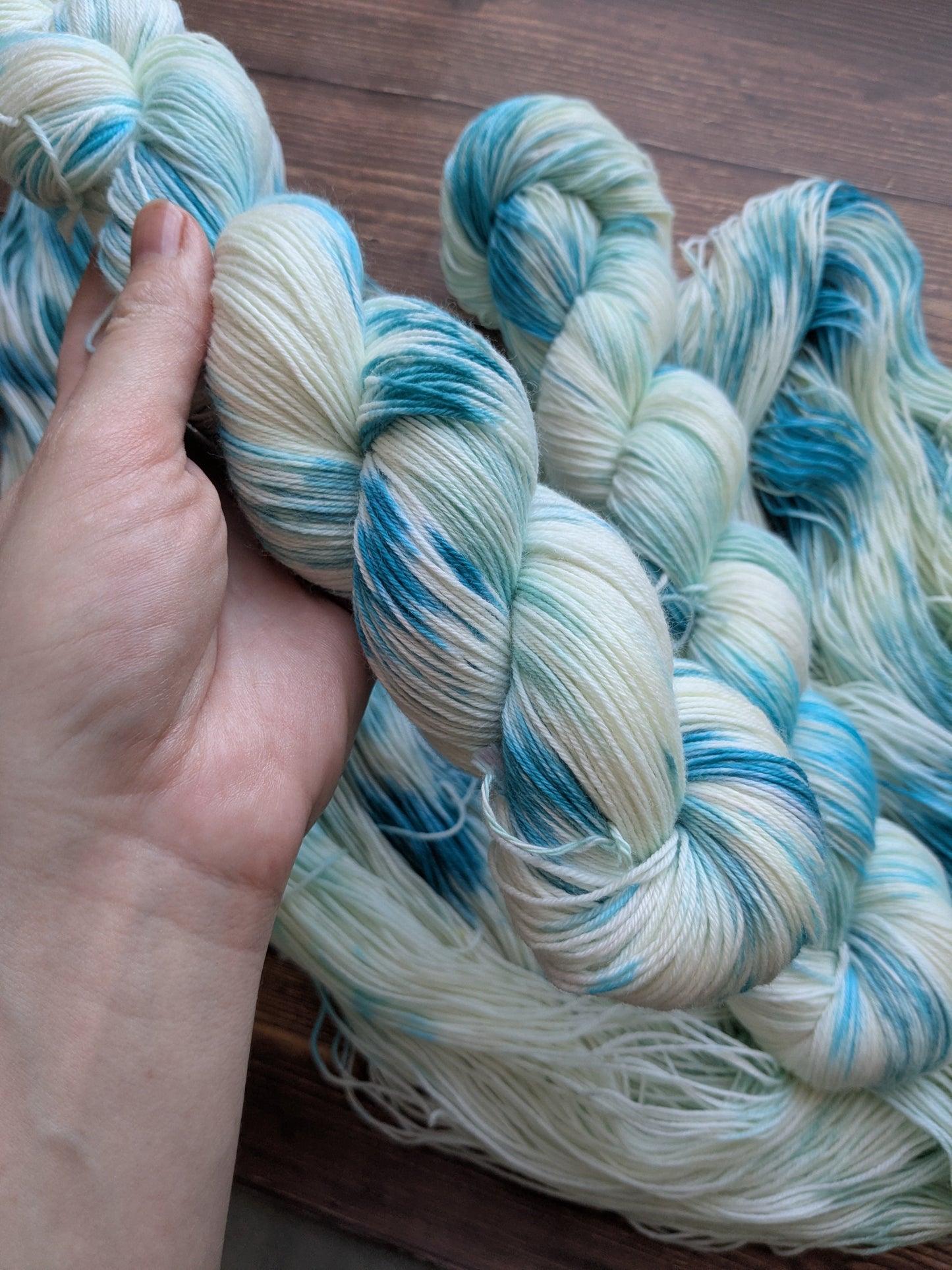 Précommande Coloris du mois de Juin - Milos - Lyl Sock - Bourette de soie