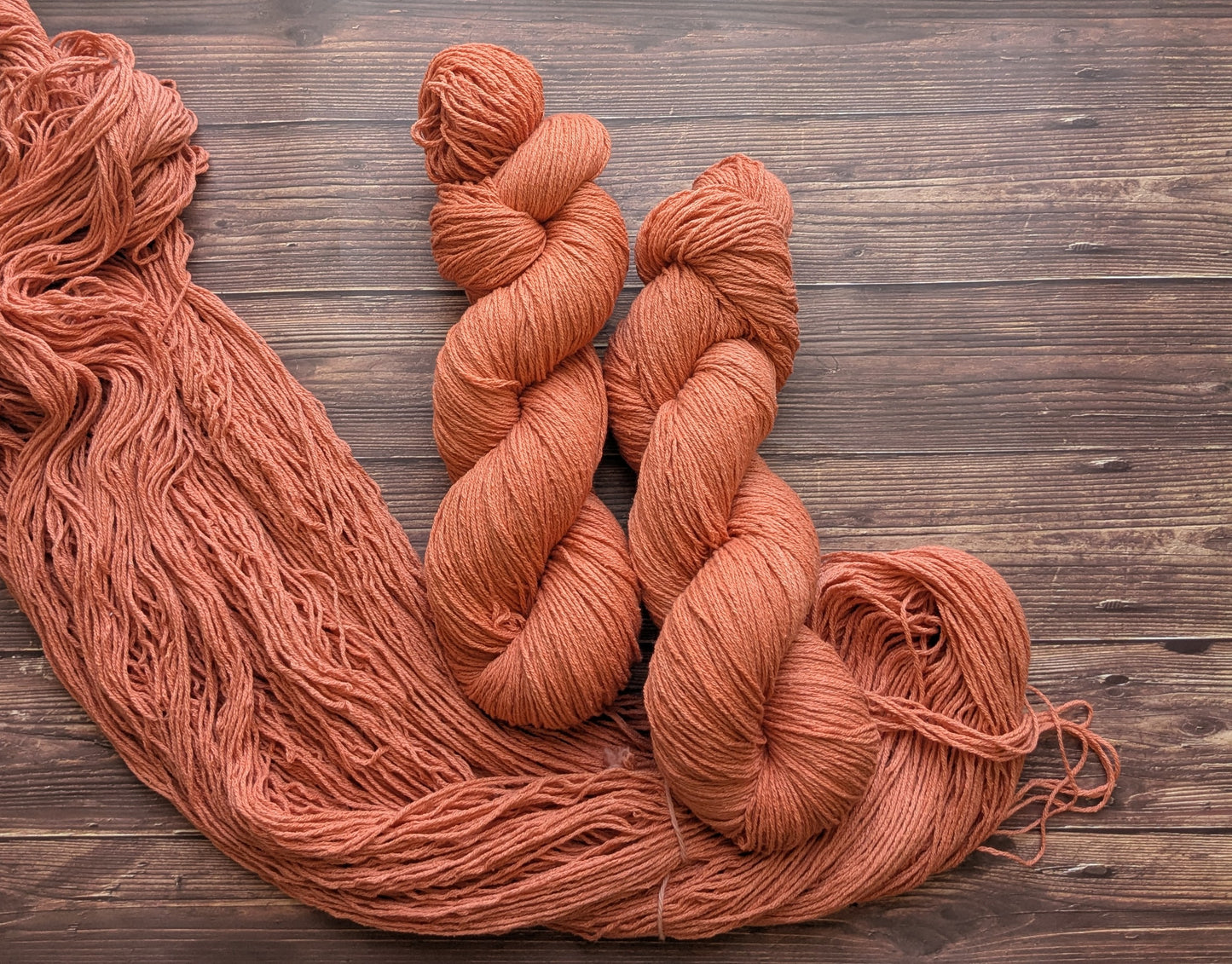 Echeveau Lyl Natural Silk bourette de soie - Fingering - Coloris Orange brulée
