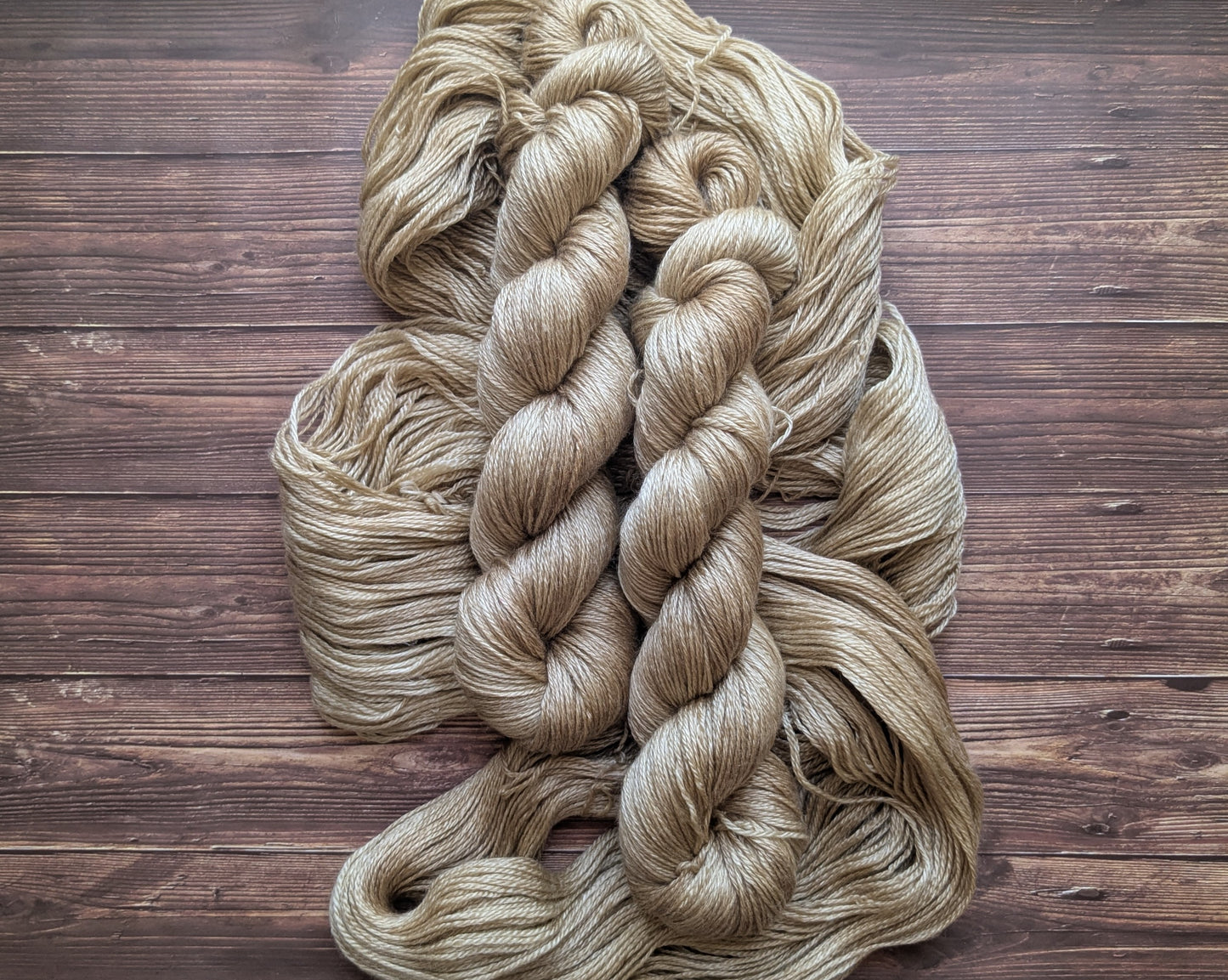 Echeveau Lyl Sunshine Tencel Merino – Fingering – Coloris Biscuit