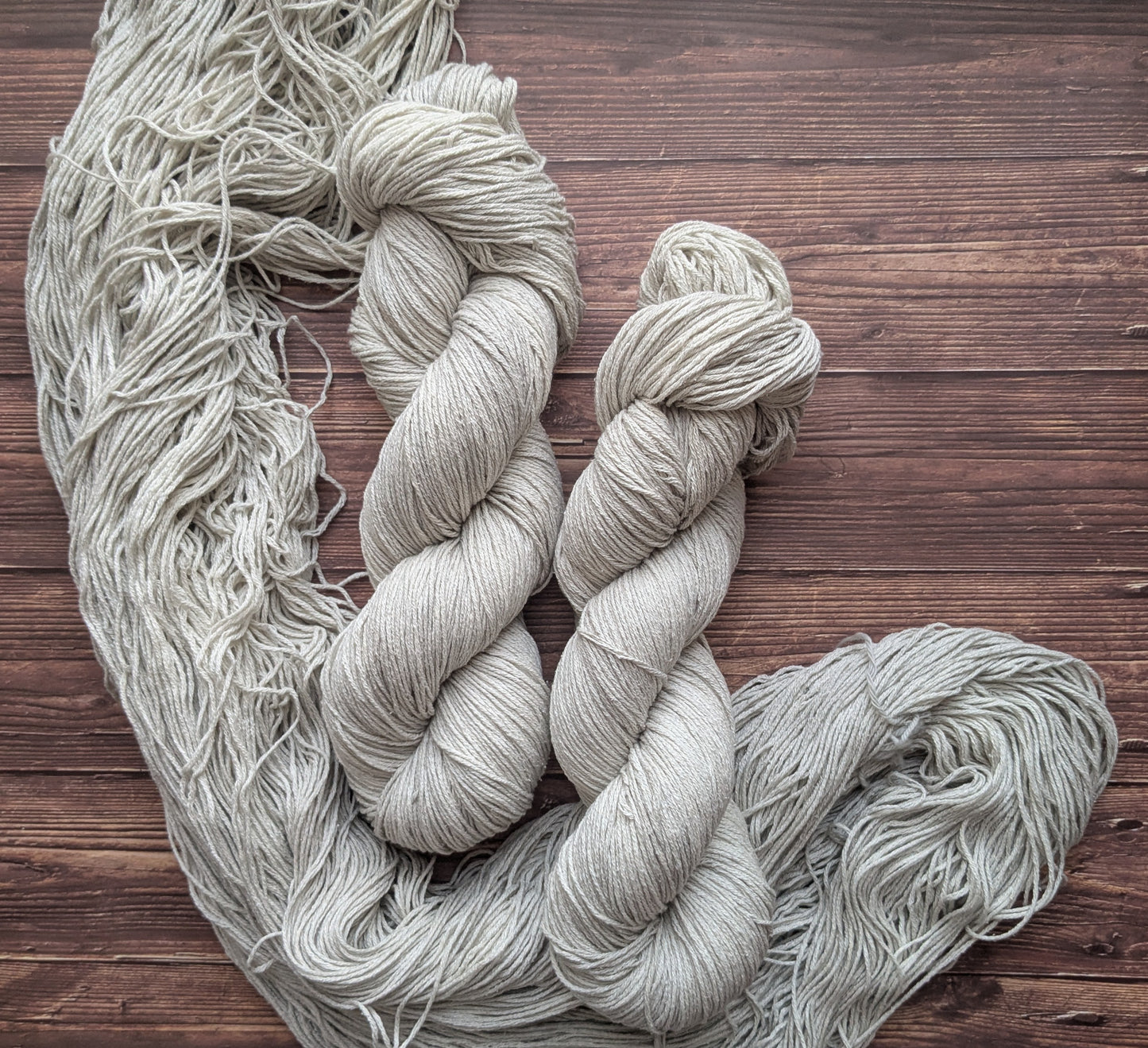 Echeveau Lyl Natural Silk bourette de soie - Fingering - Coloris The wall