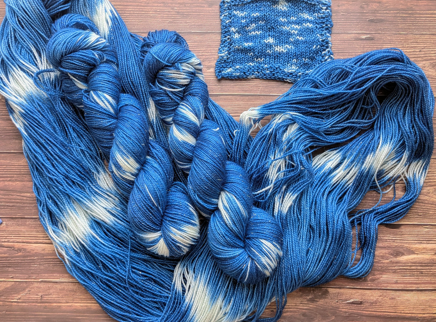 Echeveau Lyl Bling merinos superwash nylon stellina – Fingering Sock – Coloris Sashiko