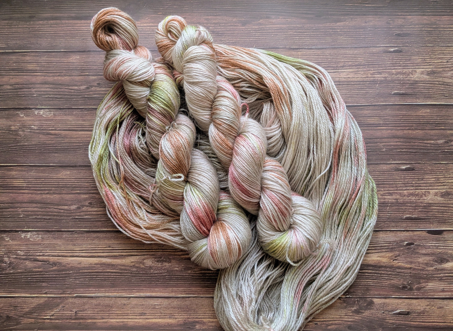 Echeveau Lyl Sunshine Tencel Merino – Fingering – Coloris Cactus/Argile