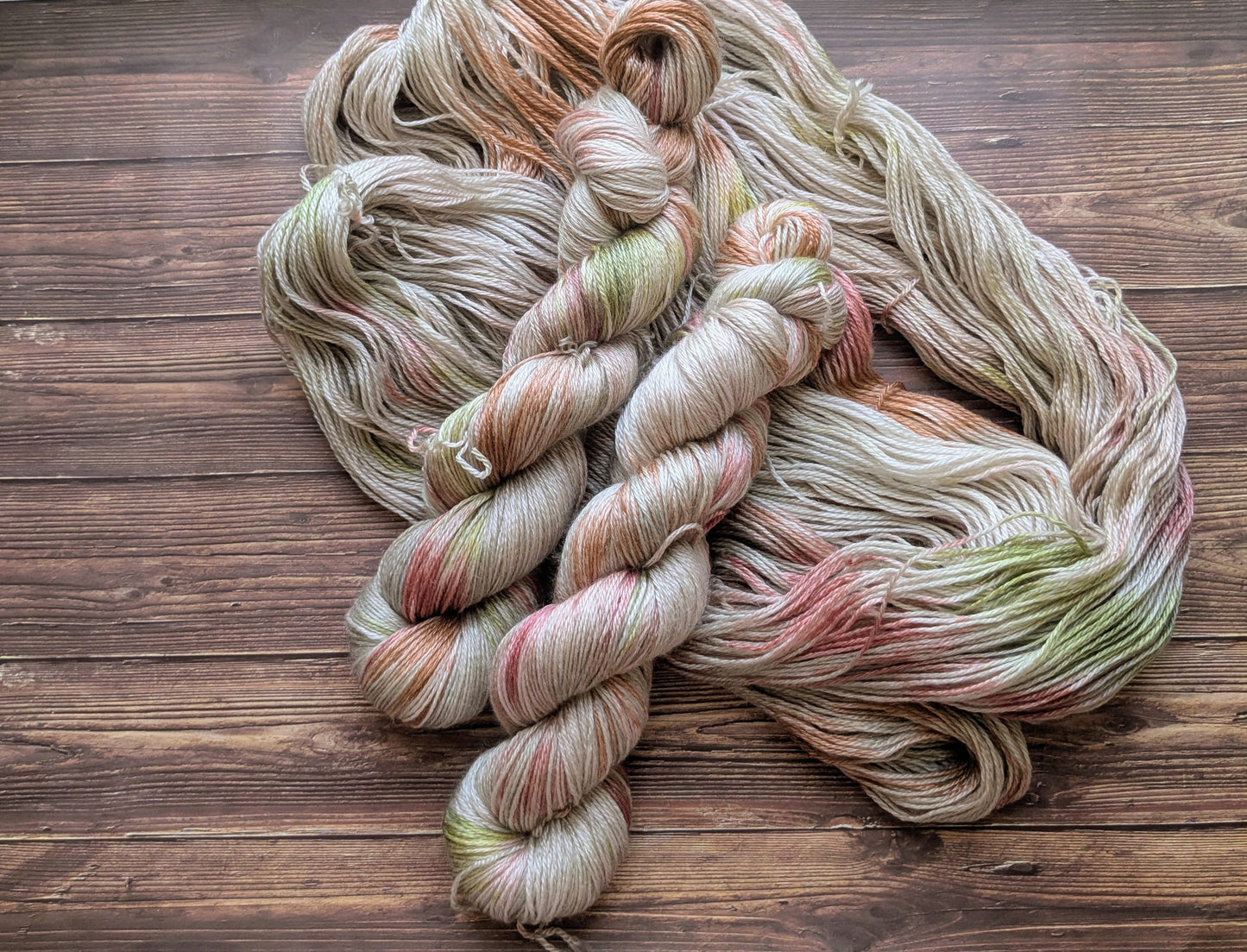 Echeveau Lyl Sunshine Tencel Merino – Fingering – Coloris Cactus/Argile