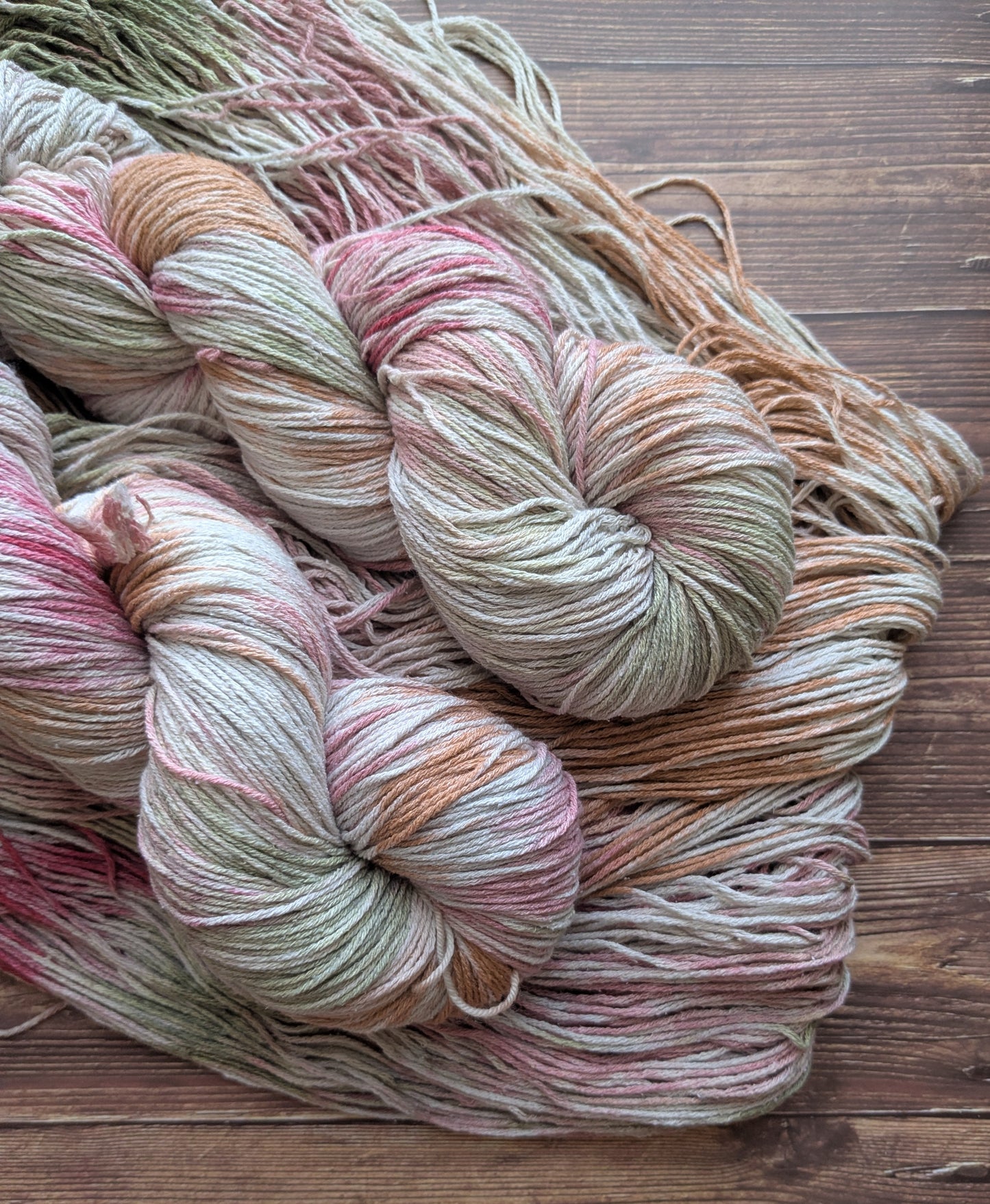 Echeveau Lyl Natural Silk bourette de soie - Fingering -  Coloris Cactus/Argile