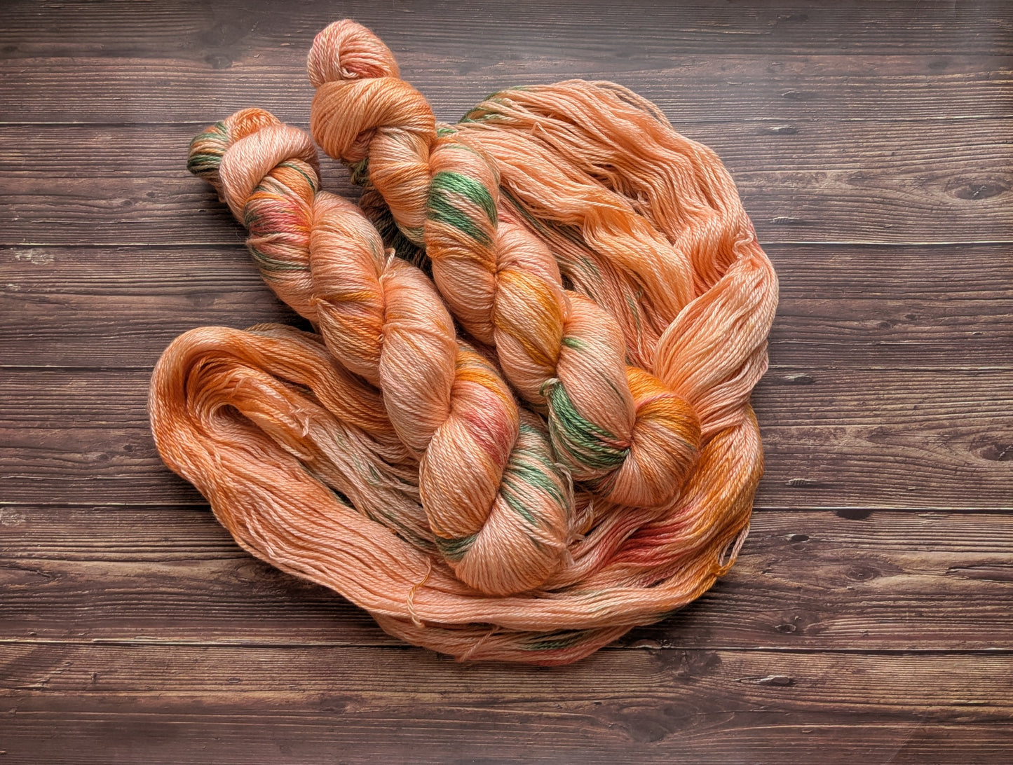 Echeveau Lyl Sunshine Tencel Merino – Fingering – Coloris Orangerie et Oxyde de fer