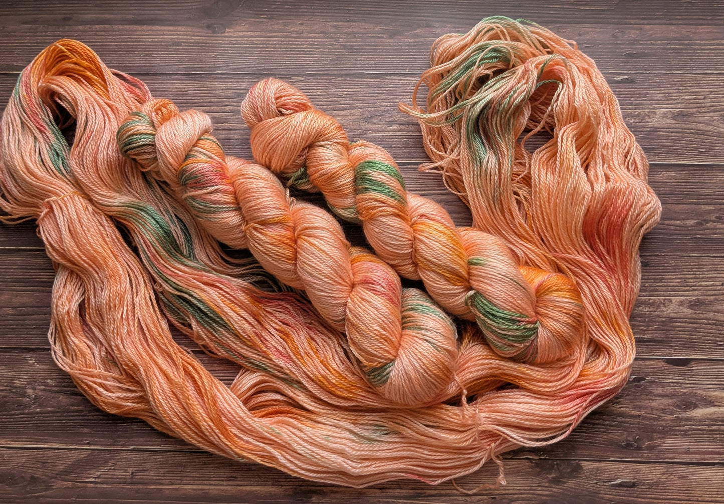 Echeveau Lyl Sunshine Tencel Merino – Fingering – Coloris Orangerie et Oxyde de fer