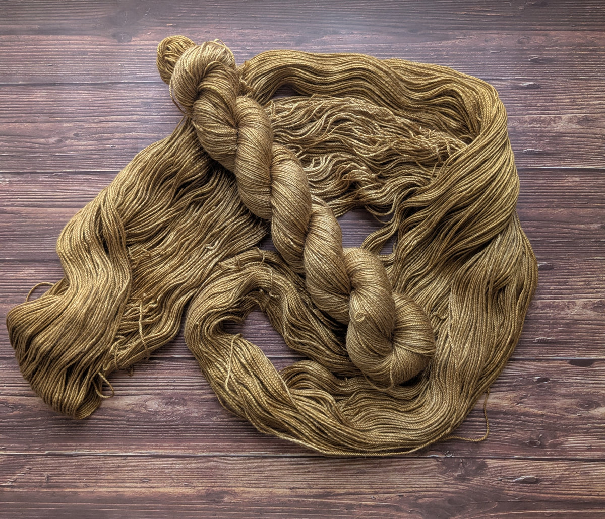 Echeveaux Lyl Camel Silk - Soie Bébé Chameau - Fingering coloris Golden Hour