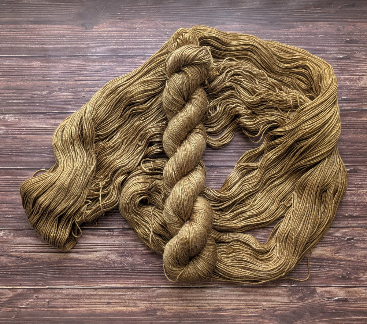 Echeveaux Lyl Camel Silk - Soie Bébé Chameau - Fingering coloris Golden Hour