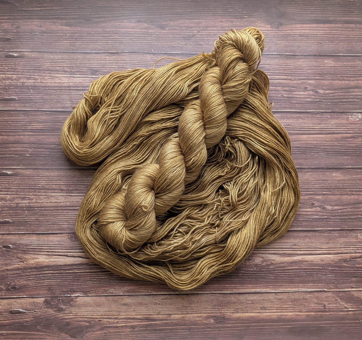 Echeveaux Lyl Camel Silk - Soie Bébé Chameau - Fingering coloris Golden Hour